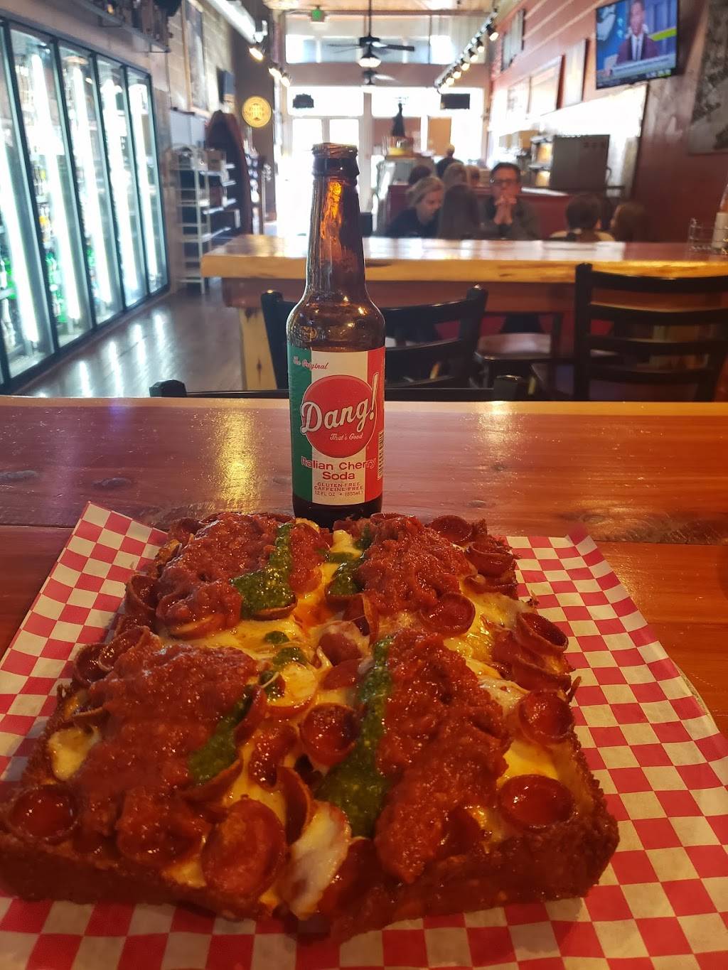 Cravings Specialty Restaurant, Beer & Wine Store | restaurant | 2320 University Blvd, Tuscaloosa, AL 35401, USA | 2053314153 OR +1 205-331-4153