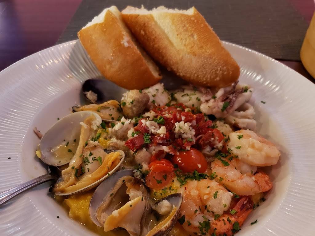 Uncles Fish Market & Grill | restaurant | 98-1005 Moanalua Rd, Aiea, HI 96701, USA | 8082750063 OR +1 808-275-0063