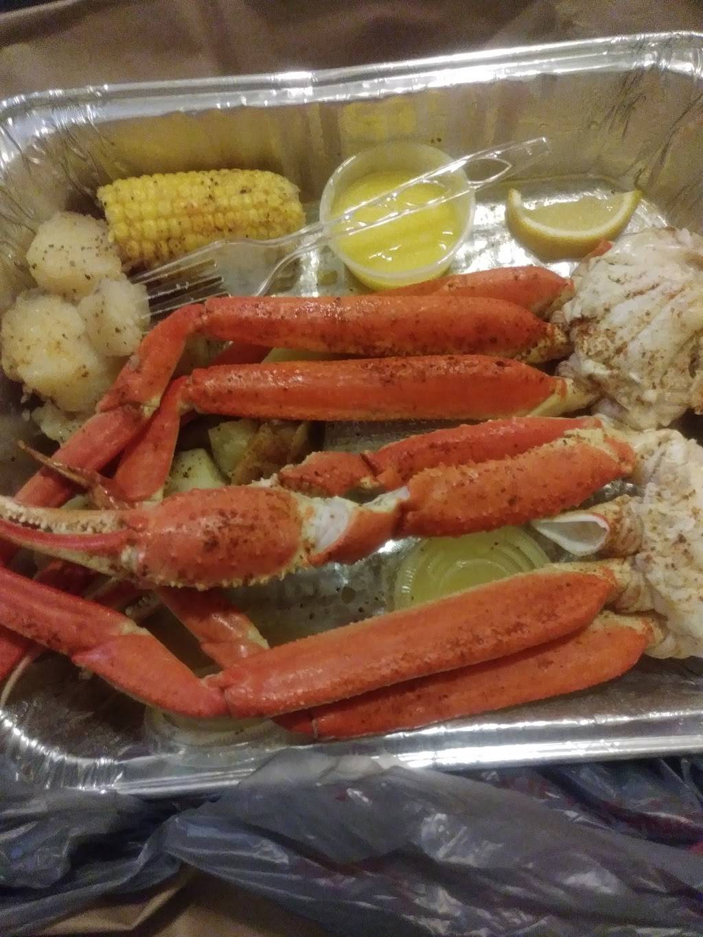 Surfs Up South Shore | restaurant | 2236 E 71st St, Chicago, IL 60649, USA | 7738915544 OR +1 773-891-5544