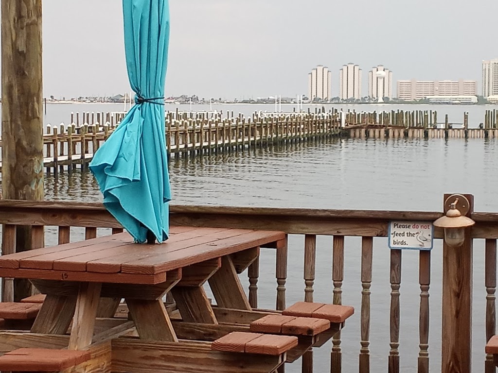 East River Smokehouse | restaurant | 8491 Navarre Pkwy, Navarre, FL 32566, USA | 8509392802 OR +1 850-939-2802