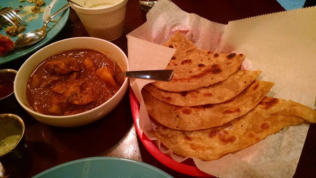 Oberois Indian Food - North Bell | restaurant | 6407 N Bell Ave, Chicago, IL 60645, USA | 7738560275 OR +1 773-856-0275