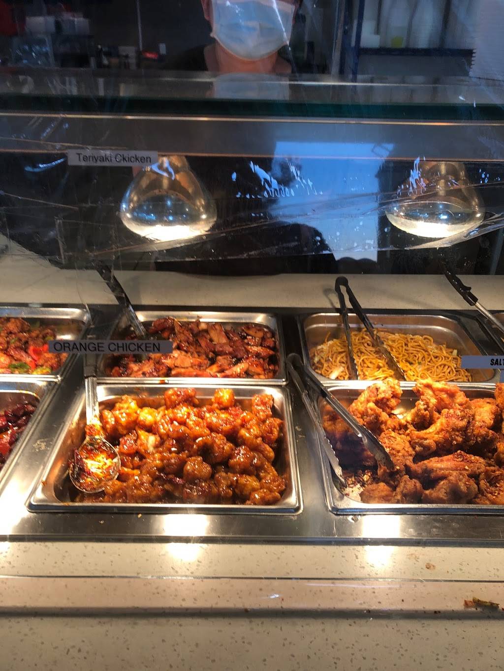 Asia Wok Teppanyaki & Chinese Food | restaurant | 1900 Main St #105, San Diego, CA 92113, USA | 6195016666 OR +1 619-501-6666