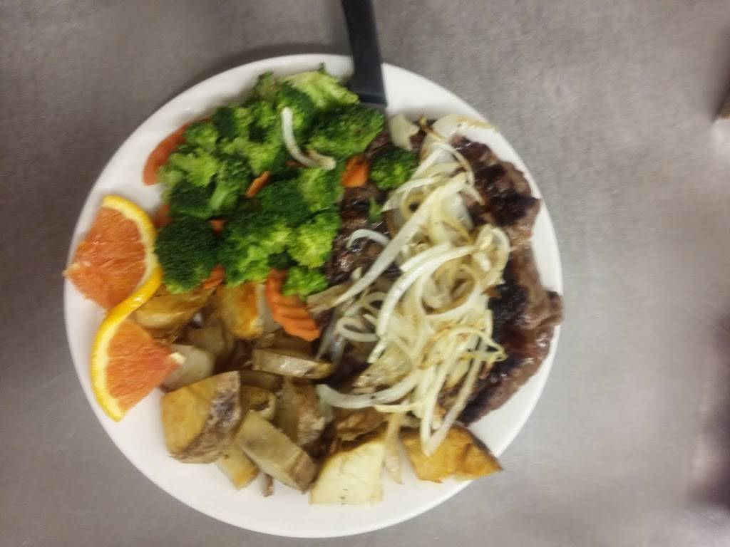 Fireside pub & steakhouse | restaurant | 205 S 12th St, Manchester, IA 52057, USA | 5639279200 OR +1 563-927-9200