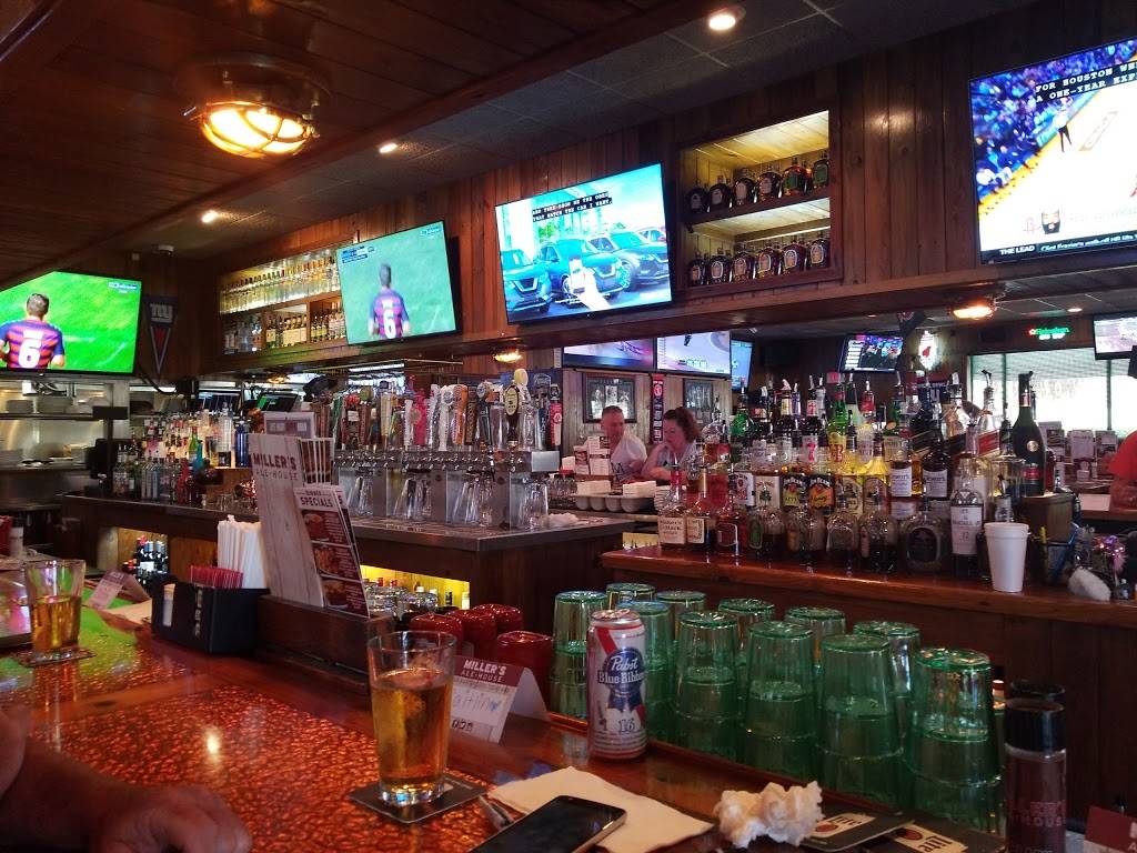 Millers Ale House - Ft. Lauderdale | restaurant | 2861 N Federal Hwy, Fort Lauderdale, FL 33306, USA | 9545655747 OR +1 954-565-5747