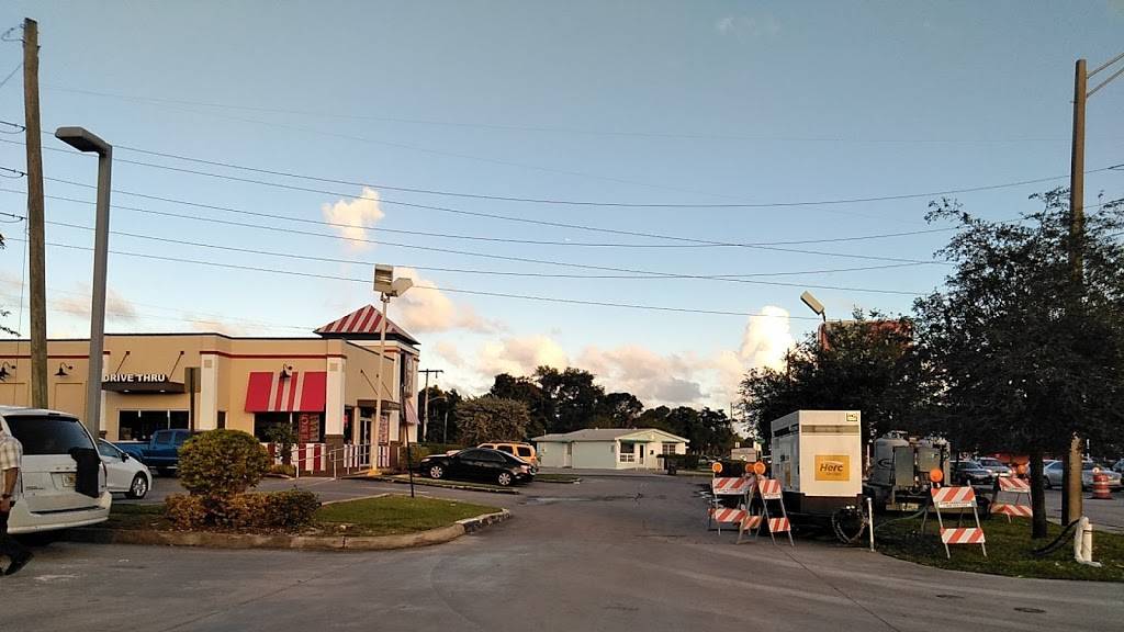 KFC | restaurant | 5951 Sheridan St, Hollywood, FL 33021, USA | 9549635226 OR +1 954-963-5226