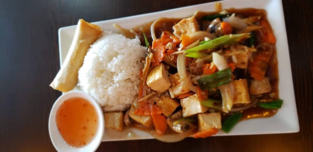 Tuk Tuk Thai and Vietnamese Kitchen | restaurant | 5010 Old Spartanburg Rd, Taylors, SC 29687, USA | 8644125030 OR +1 864-412-5030