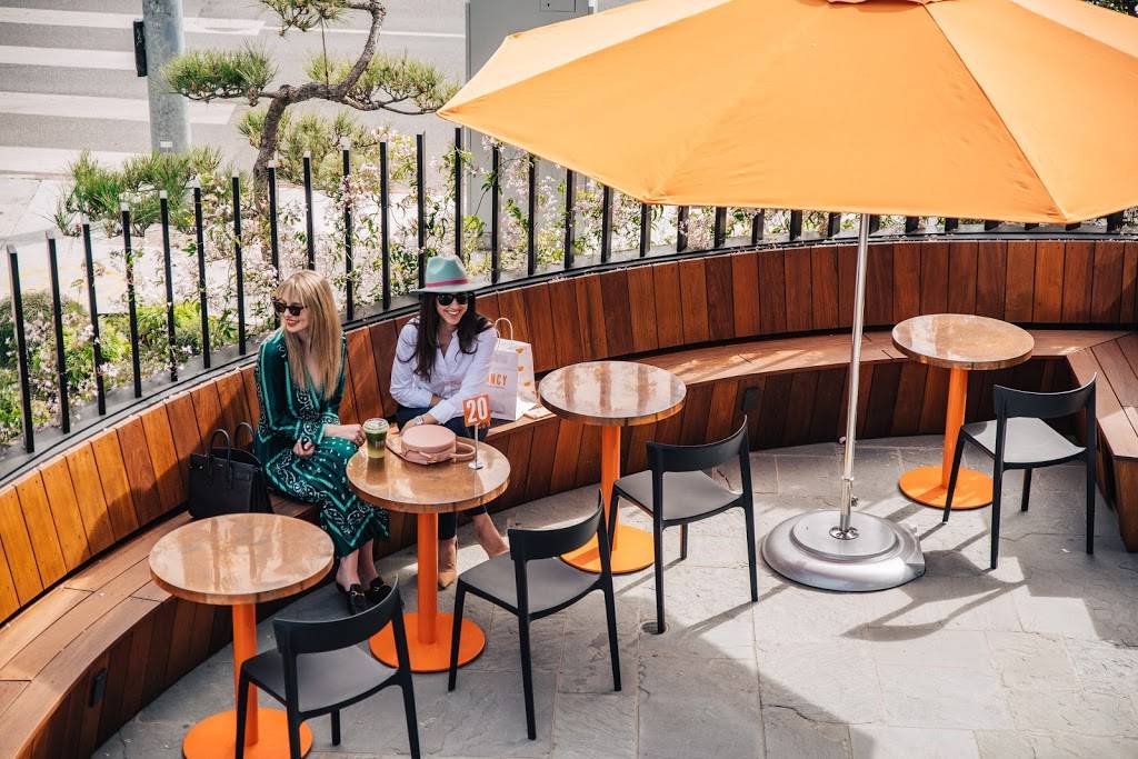 Comoncy | restaurant | 8201 W 3rd St, Los Angeles, CA 90048, USA | 4243175801 OR +1 424-317-5801