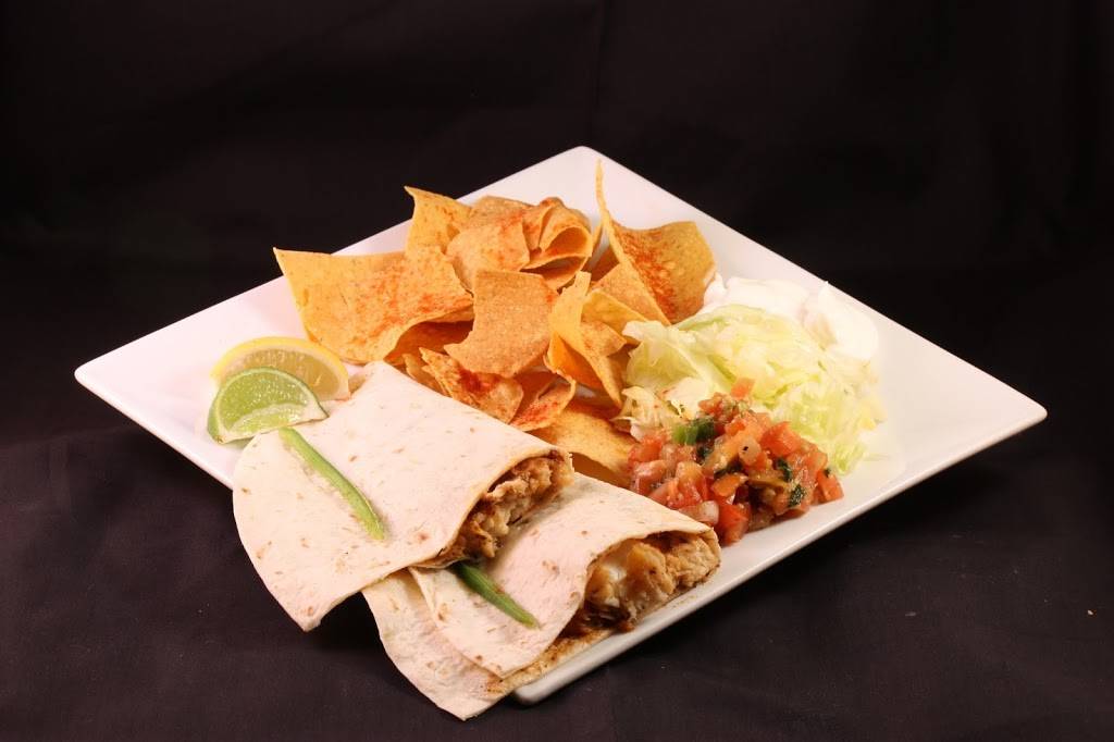 Billys Sports Grill | restaurant | 4520 Overton Rd #104, Birmingham, AL 35210, USA | 2059562323 OR +1 205-956-2323