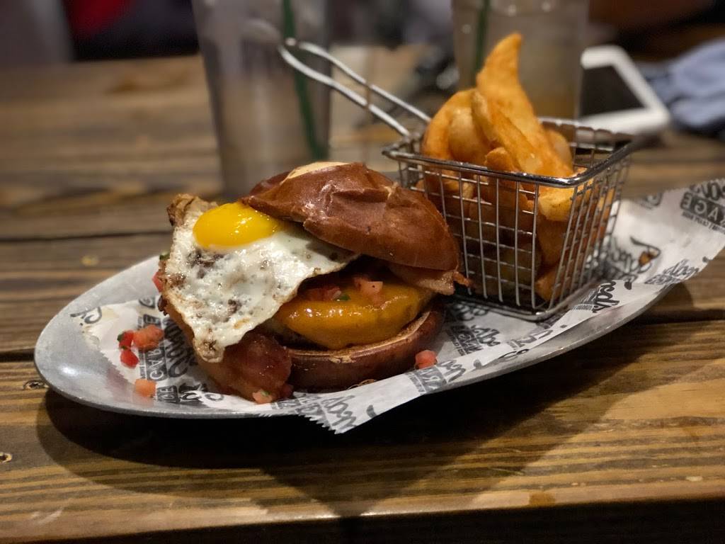 Fords Garage- Orlando | restaurant | 8201 Vineland Ave Suite 1801, Orlando, FL 32821, USA | 4076023673 OR +1 407-602-3673