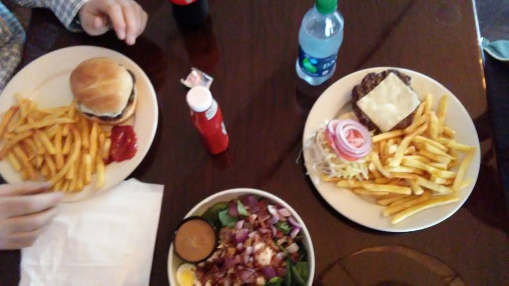 Primo Pizza | restaurant | 149 Parker Ave, Dracut, MA 01826, USA | 9789560343 OR +1 978-956-0343