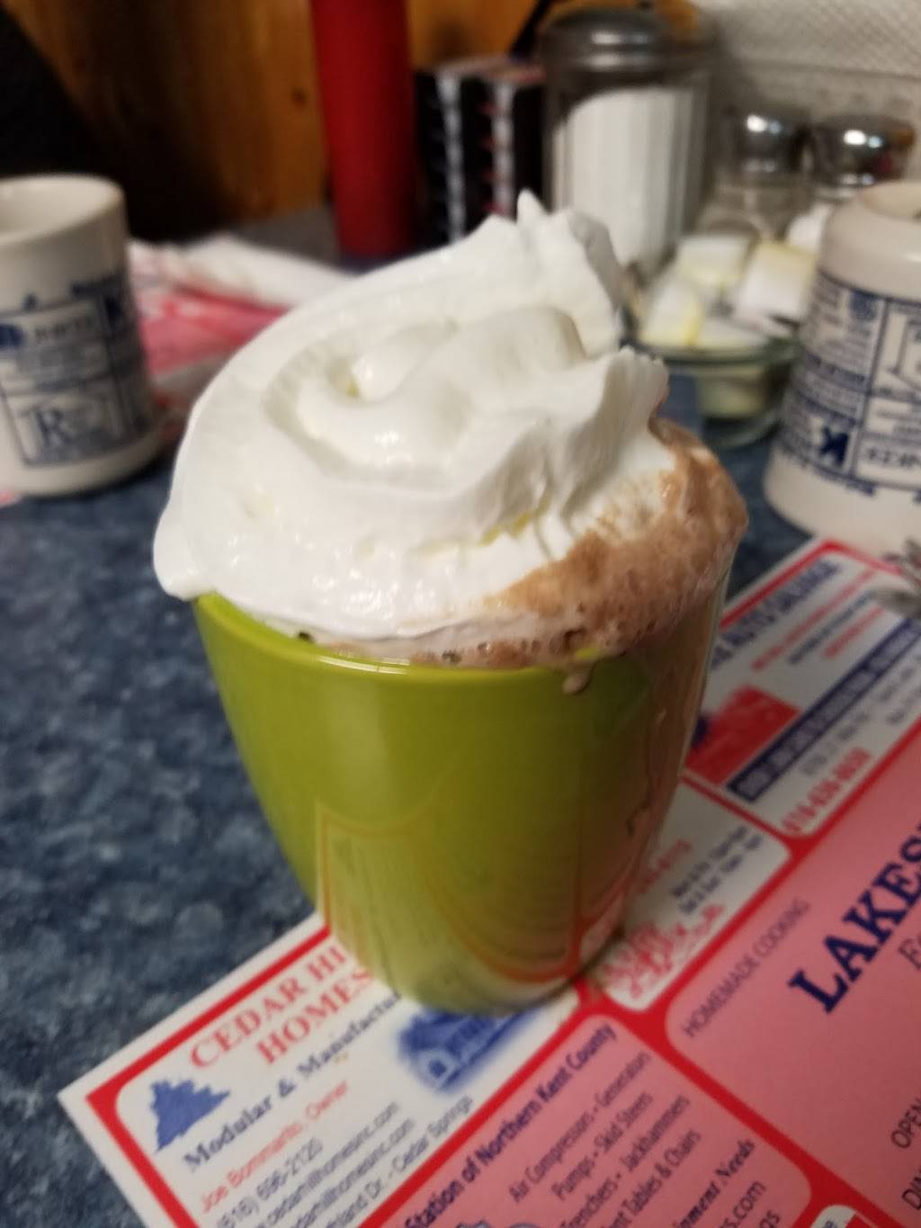 Lakeside Inn Restaurant | restaurant | 27 W Lake St, Sand Lake, MI 49343, USA | 6166368819 OR +1 616-636-8819