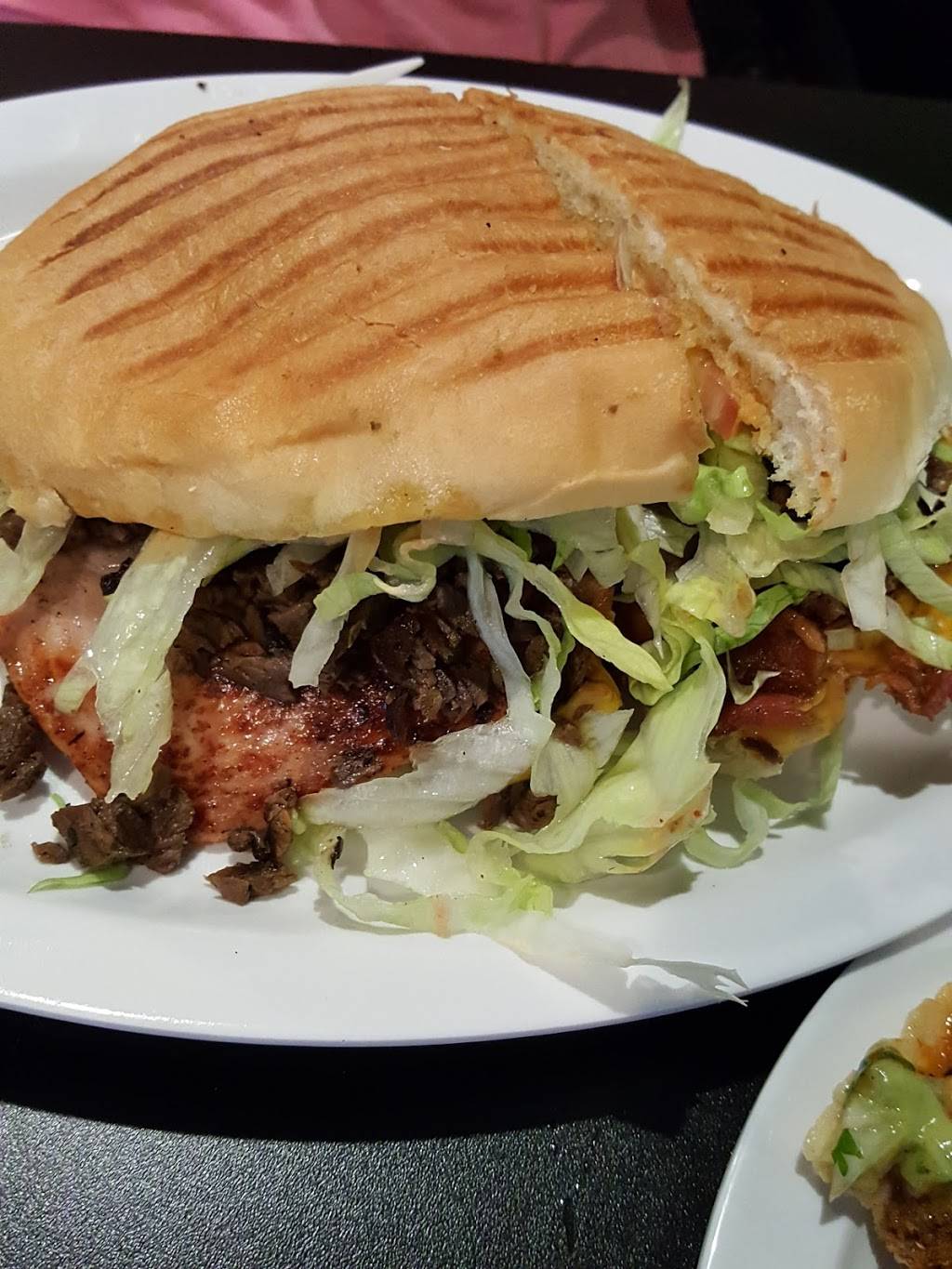 Dos Amigos Tortas | restaurant | 27224 Base Line St, Highland, CA 92346, USA | 9093625633 OR +1 909-362-5633
