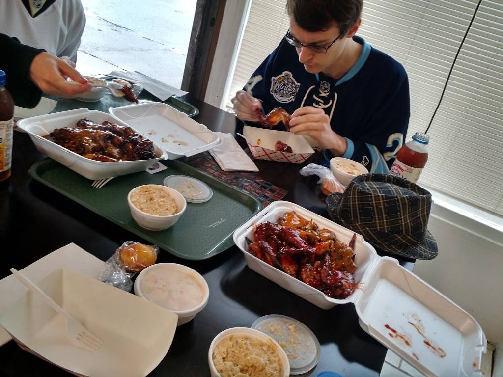 Z-Best Barbeque Chicken & Ribs | restaurant | 1315 Fifth Ave, Pittsburgh, PA 15219, USA | 4122357163 OR +1 412-235-7163