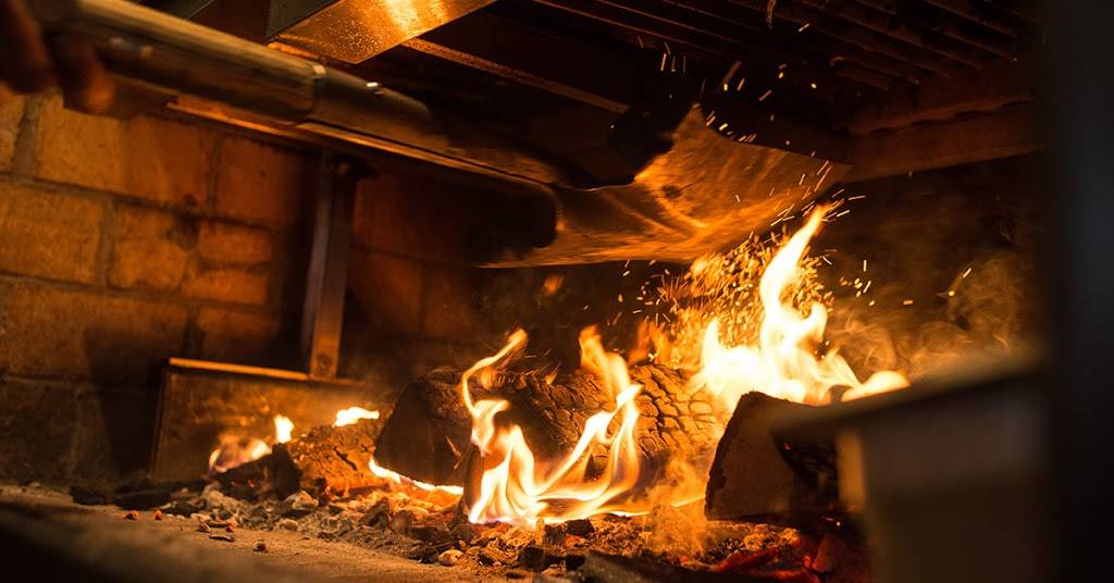 Wood Fire Italian Grill | restaurant | 205 Pauline Dr, York, PA 17402, USA | 7178552154 OR +1 717-855-2154