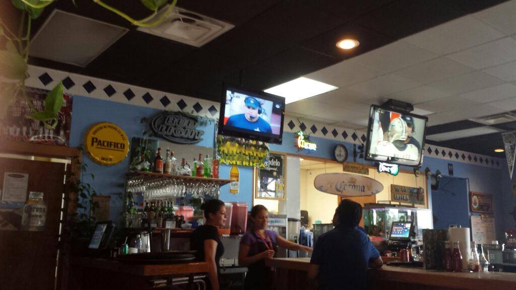 Playa Azul | restaurant | 10966 Grant Rd, Houston, TX 77070, USA | 2819555772 OR +1 281-955-5772