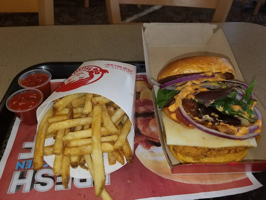 Wendys | restaurant | 5551 Patriot Blvd, Austintown, OH 44515, USA | 3306521952 OR +1 330-652-1952