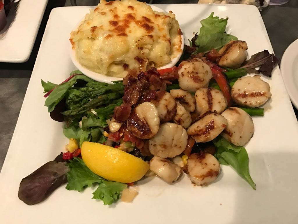 Elisabeths | restaurant | 1 Middle St, Fairhaven, MA 02719, USA | 5089931712 OR +1 508-993-1712