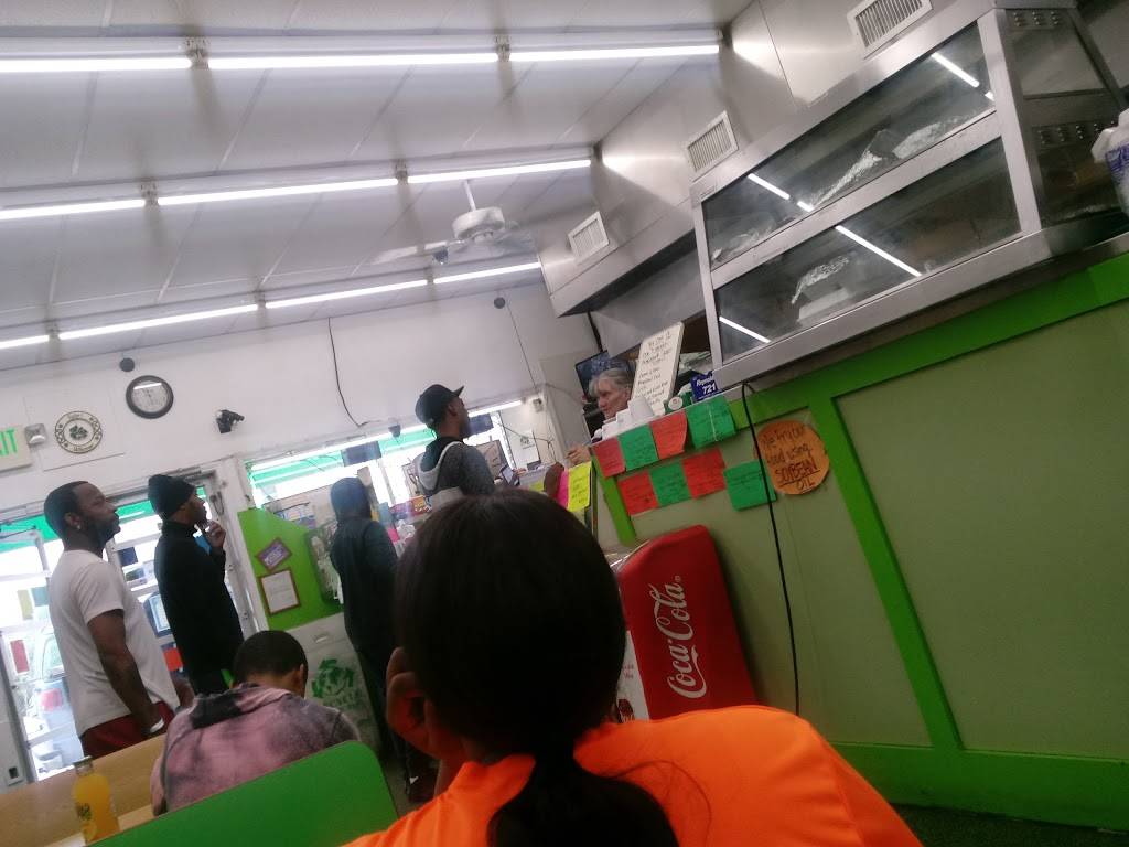 Currans Delly & Carryout | restaurant | 5510 Belair Rd, Baltimore, MD 21206, USA | 4104834850 OR +1 410-483-4850