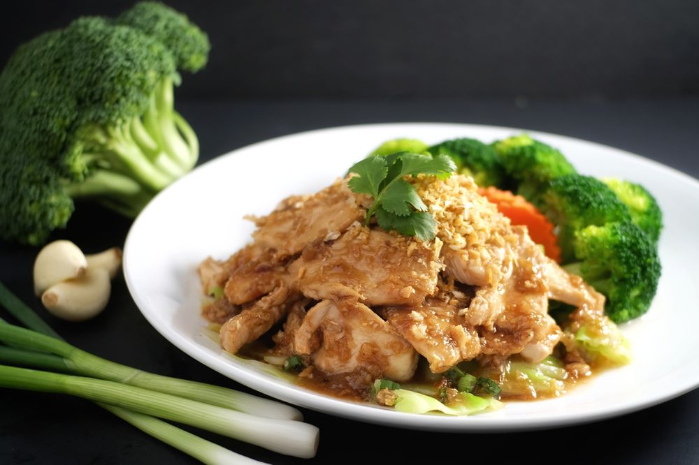 Thai Family Restaurant | restaurant | 21005 44th Ave W #101, Mountlake Terrace, WA 98043, USA | 4255827305 OR +1 425-582-7305