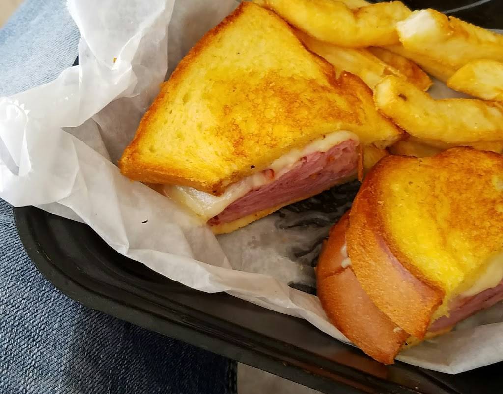 TooJays Deli • Bakery • Restaurant | restaurant | SunTrust Financial Centre, 401 E Jackson St #1, Tampa, FL 33602, USA | 8132844102 OR +1 813-284-4102