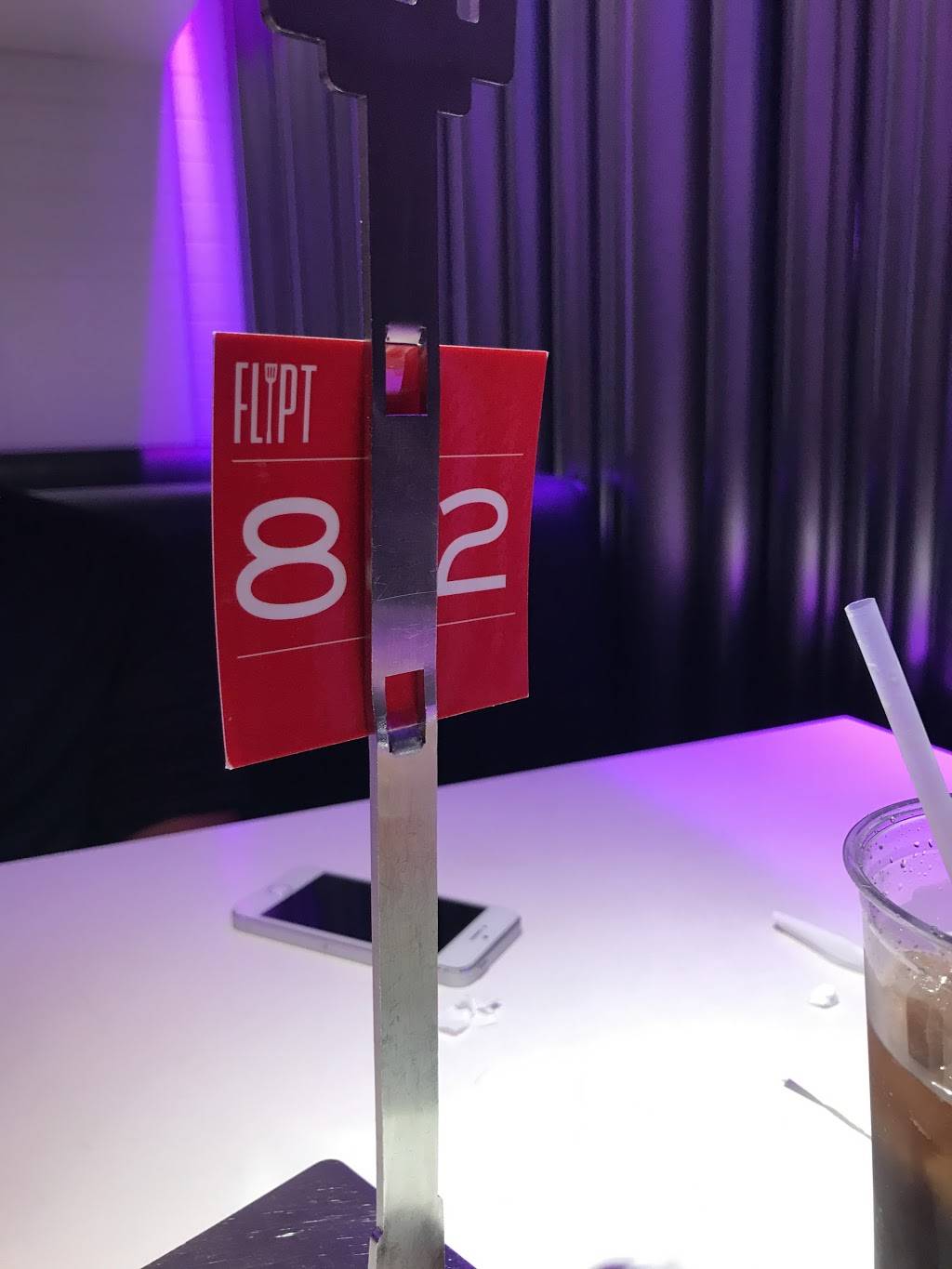 Flipt | restaurant | 3000 S River Rd, Des Plaines, IL 60018, USA | 8477950777 OR +1 847-795-0777