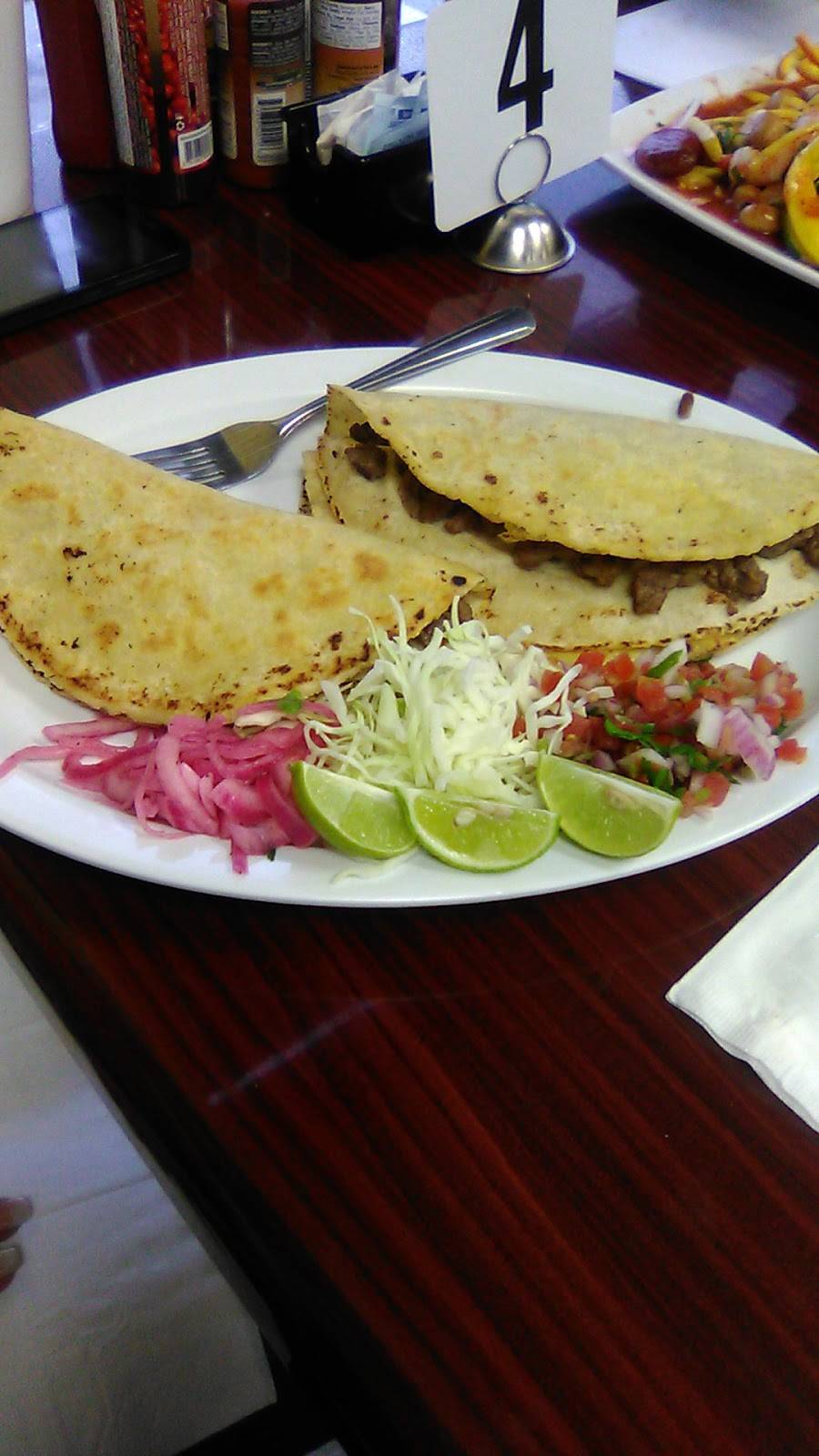 MARISCOS DEL PACIFICO | restaurant | 1727 Cecil Ave, Delano, CA 93215, USA | 6615539036 OR +1 661-553-9036