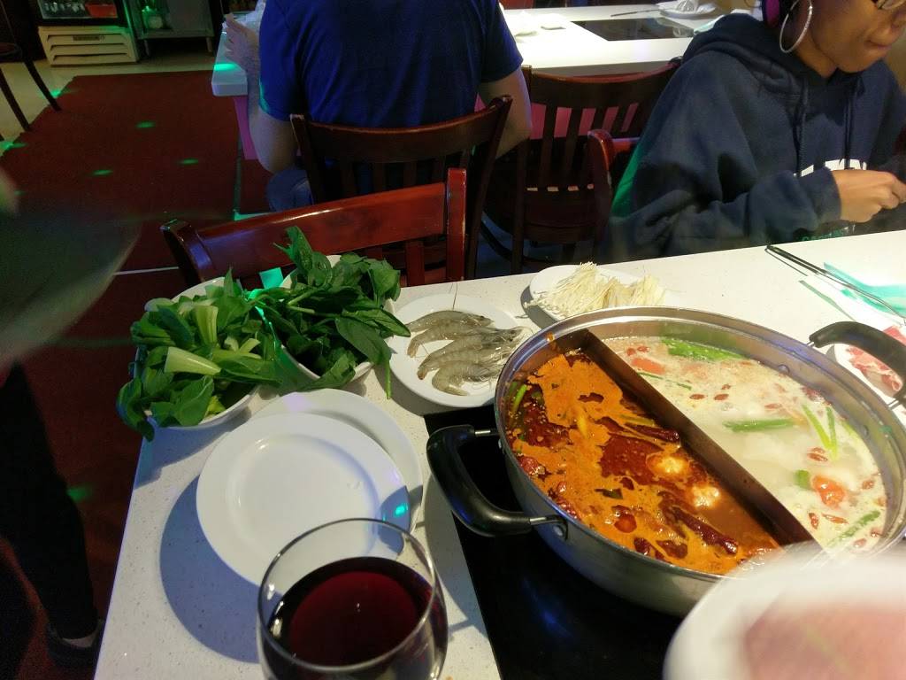 Hot Pot House | restaurant | 136-21 41st Ave, Flushing, NY 11355, USA | 7189618877 OR +1 718-961-8877
