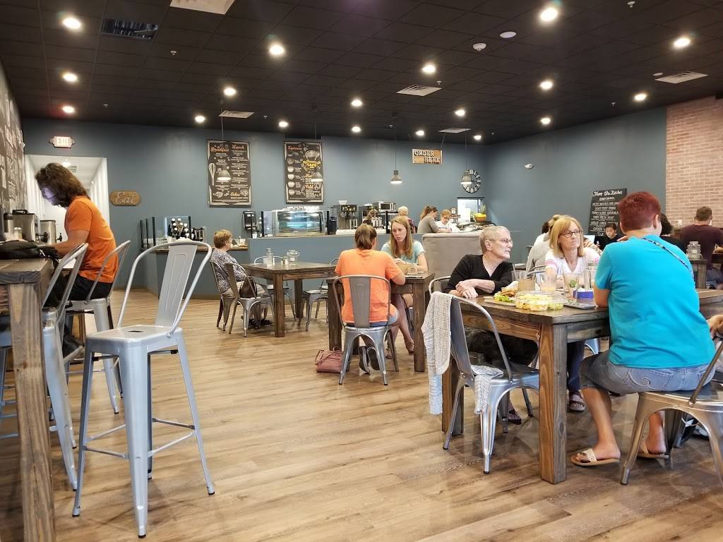 Oceans Cafe | restaurant | 6200 20th St, Vero Beach, FL 32966, USA | 7729073007 OR +1 772-907-3007