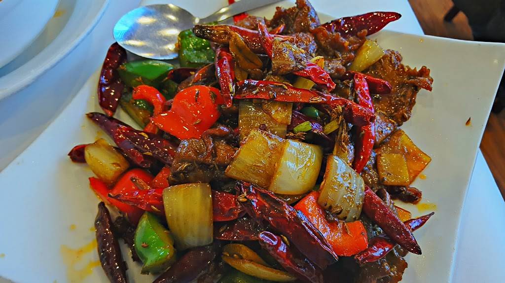 Lao Sze Chuan Chinese Restaurant | restaurant | 1585 Boston Post Rd, Milford, CT 06460, United States | 2037830558 OR +1 203-783-0558