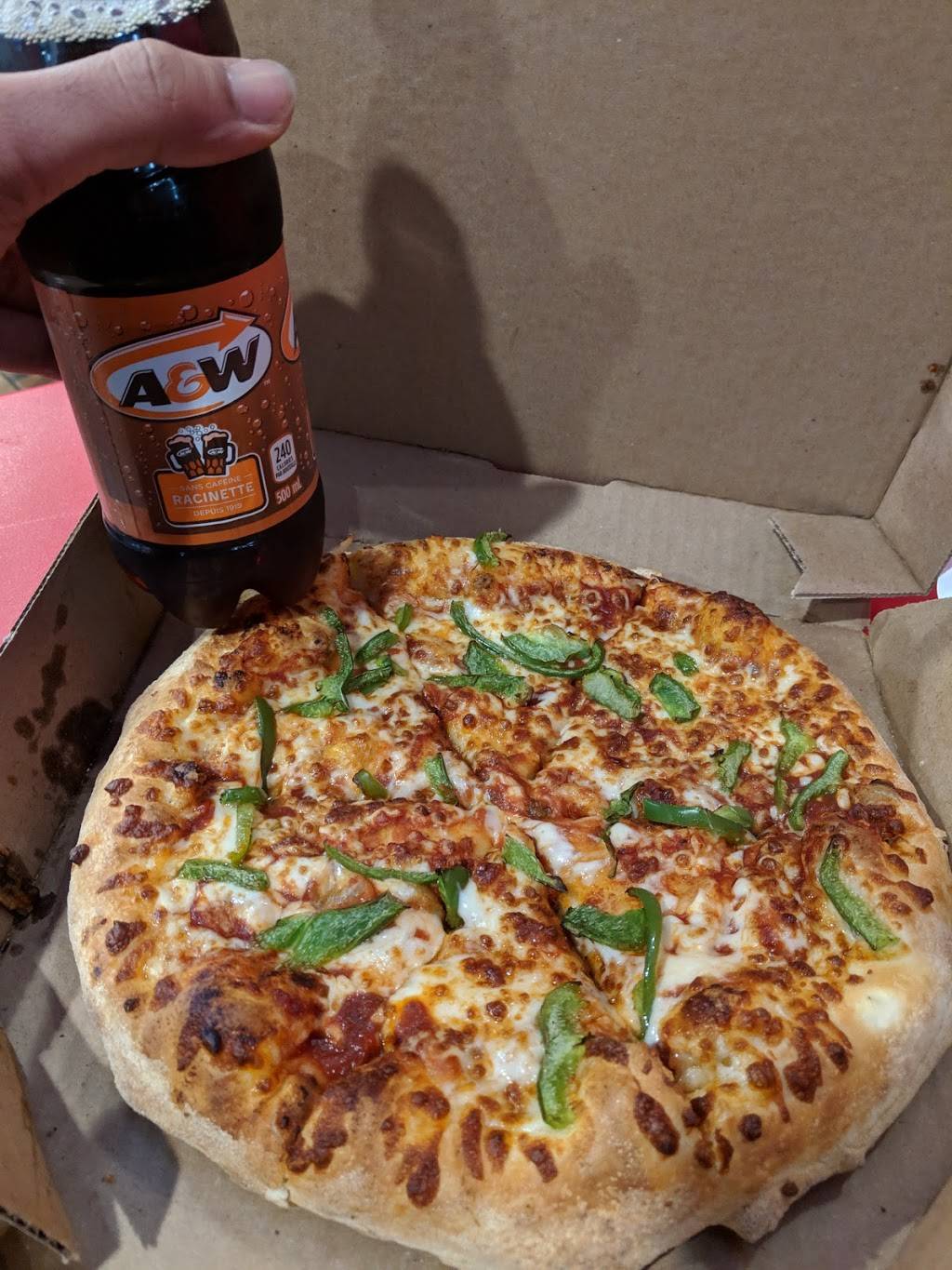 Dominos Pizza | meal delivery | 51 Niagara St, Toronto, ON M5V 1C3, Canada | 4163643939 OR +1 416-364-3939