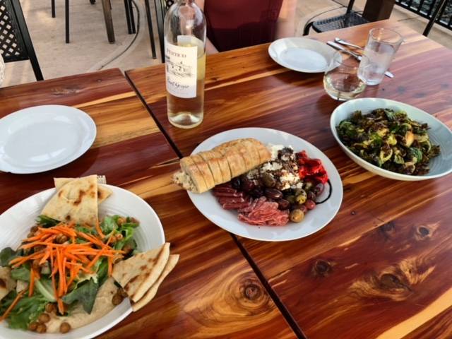 Breakaway Cafe | restaurant | 58 Chapelton Court chapel, Suite 100, Chapel Hill, NC 27516, USA | 9842343010 OR +1 984-234-3010