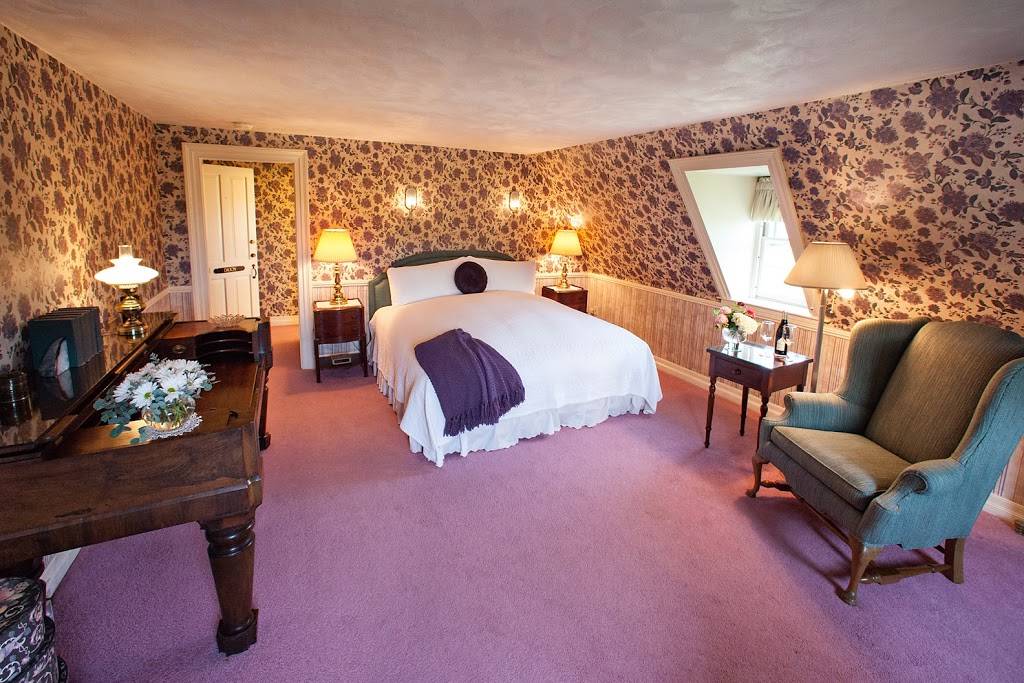 Adair Country Inn and Restaurant | restaurant | 80 Guider Ln, Bethlehem, NH 03574, USA | 6034442600 OR +1 603-444-2600