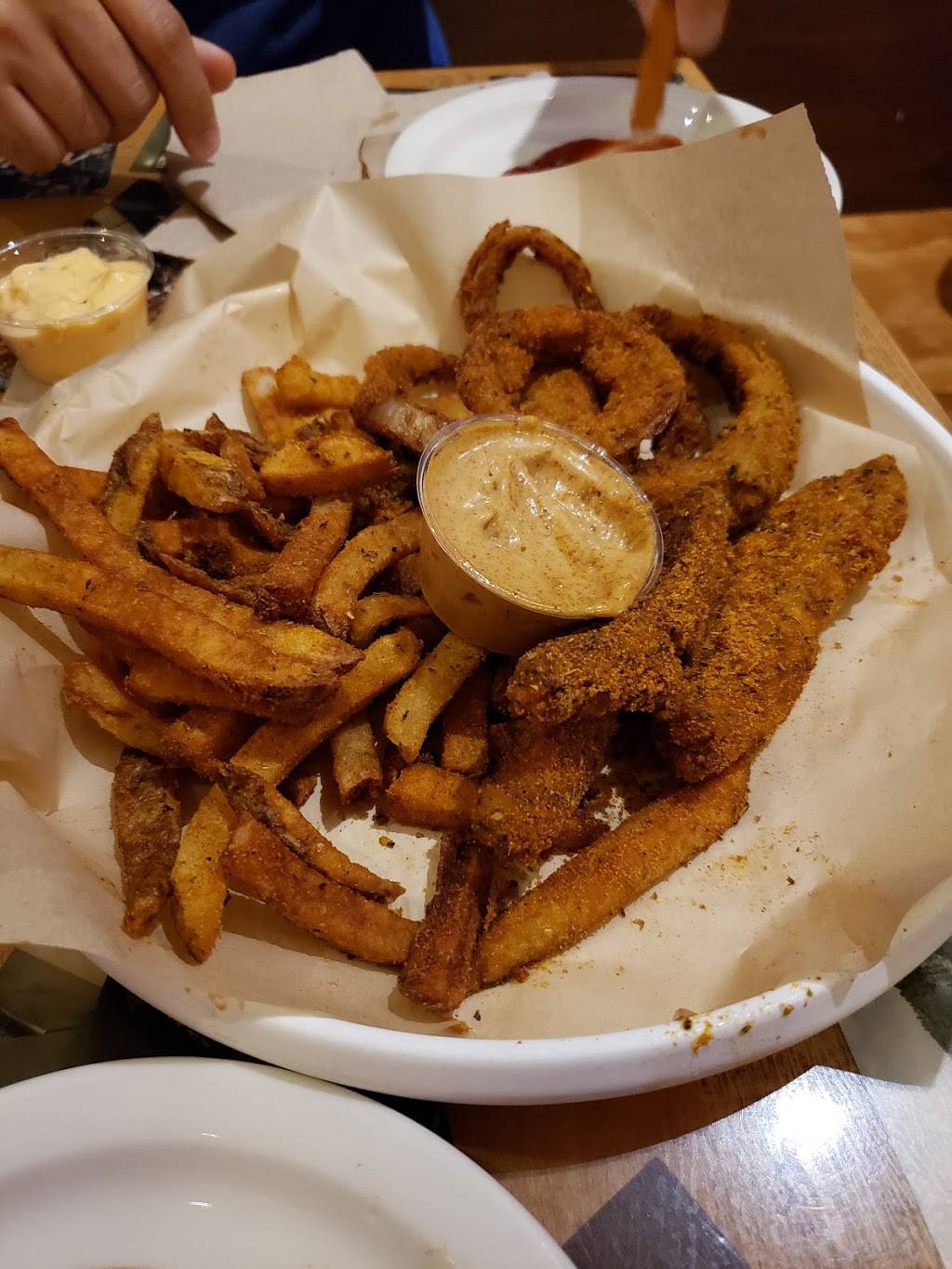 Fire On The Mountain | restaurant | 3801 W 32nd Ave, Denver, CO 80211, USA | 3034809464 OR +1 303-480-9464