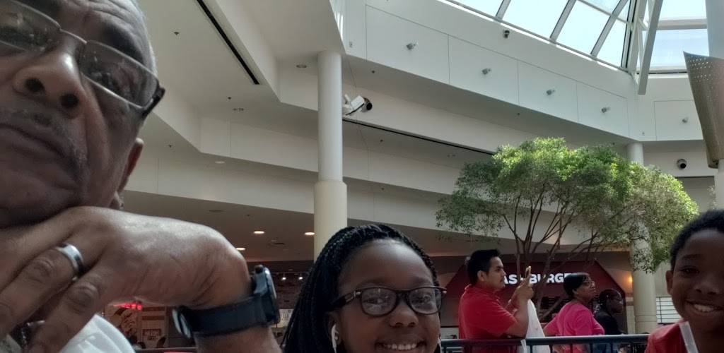 Charleys Philly Steaks | restaurant | 6401 Bluebonnet Blvd Ste FC-008, Baton Rouge, LA 70836, USA | 2257656285 OR +1 225-765-6285