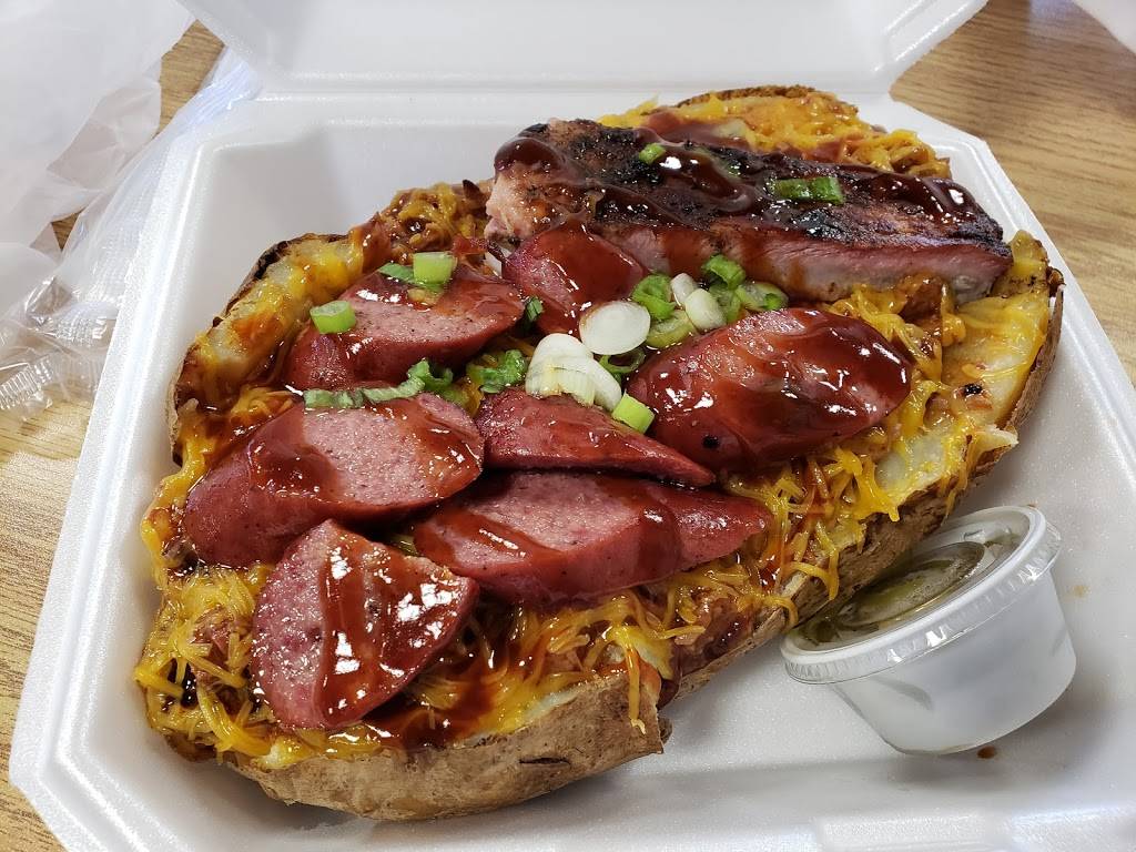 Dos Mundos Spud Shack | restaurant | 2515 Clay Ave, Waco, TX 76706, USA | 2542246522 OR +1 254-224-6522