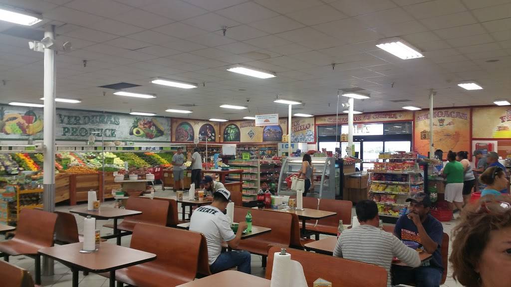 La Michoacana Meat Market | bakery | Blvd, 2323 SW Military Dr, San Antonio, TX 78221, USA | 2109324969 OR +1 210-932-4969