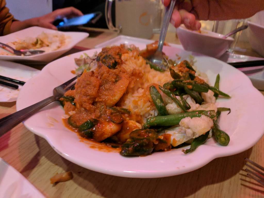 Daw Yee Myanmar Corner | restaurant | 2837 Sunset Blvd, Los Angeles, CA 90026, USA | 2134130568 OR +1 213-413-0568