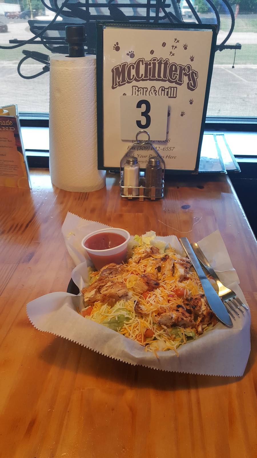 Mccritters | restaurant | 2801 Court St, Pekin, IL 61554, USA | 3096426556 OR +1 309-642-6556
