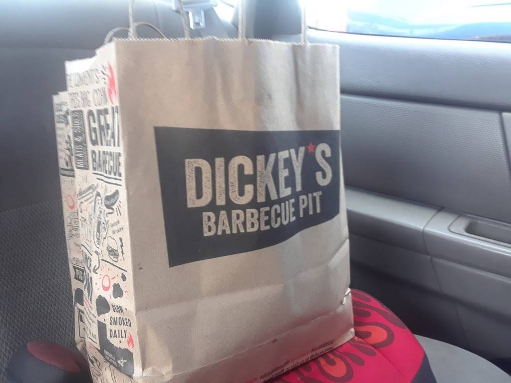 Dickeys Barbecue Pit | restaurant | 8330 Miller Rd 2, Houston, TX 77049, USA | 2818576878 OR +1 281-857-6878