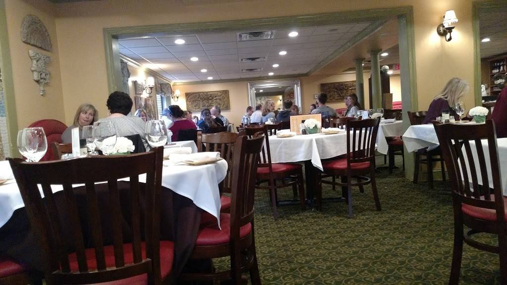 Mario Fazios Restaurant & Catering | restaurant | 34400 Chardon Rd, Willoughby, OH 44094, USA | 4405853883 OR +1 440-585-3883