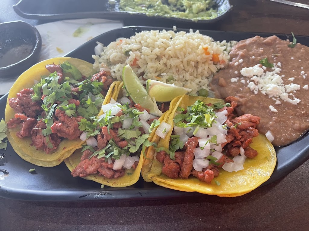 Alebrijes Mexican Grill & Bar | restaurant | 13247 Montfort Dr Suite 100, Dallas, TX 75240, USA | 9723852455 OR +1 972-385-2455