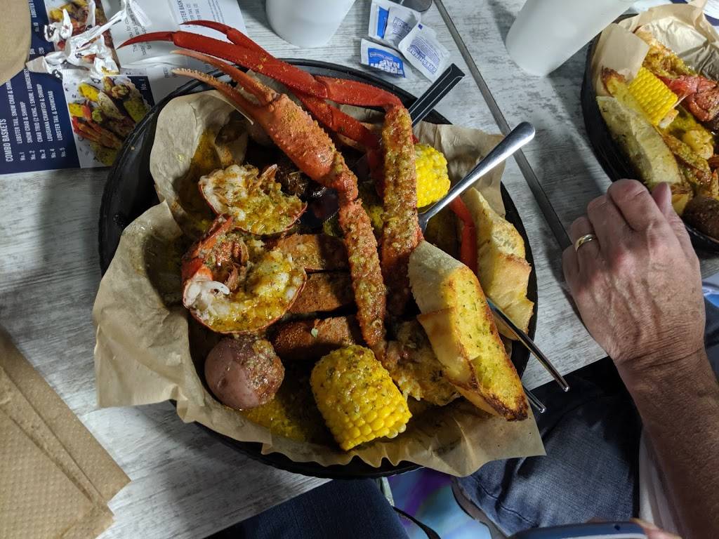 Melbourne Seafood Station | restaurant | 3900 Town Center Blvd, Orlando, FL 32837, USA | 4072861151 OR +1 407-286-1151