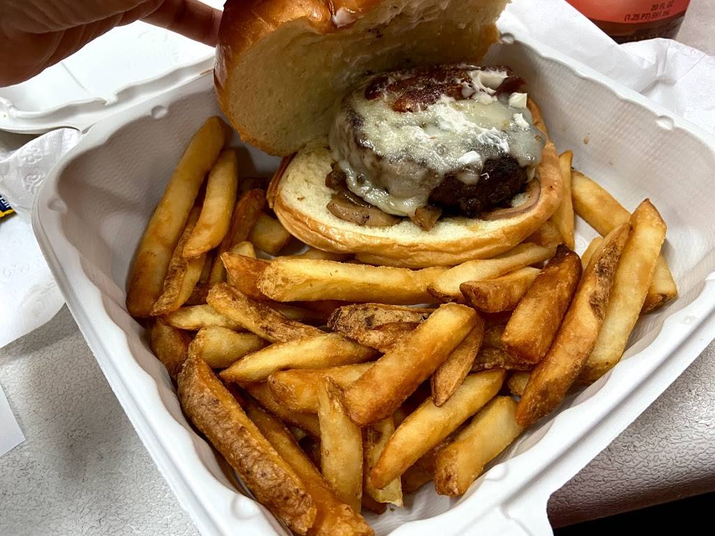 Bowery Bay Tavern | cafe | LaGuardia Airport (LGA), Terminal B, Flushing, NY 11371, USA | 6463895394 OR +1 646-389-5394