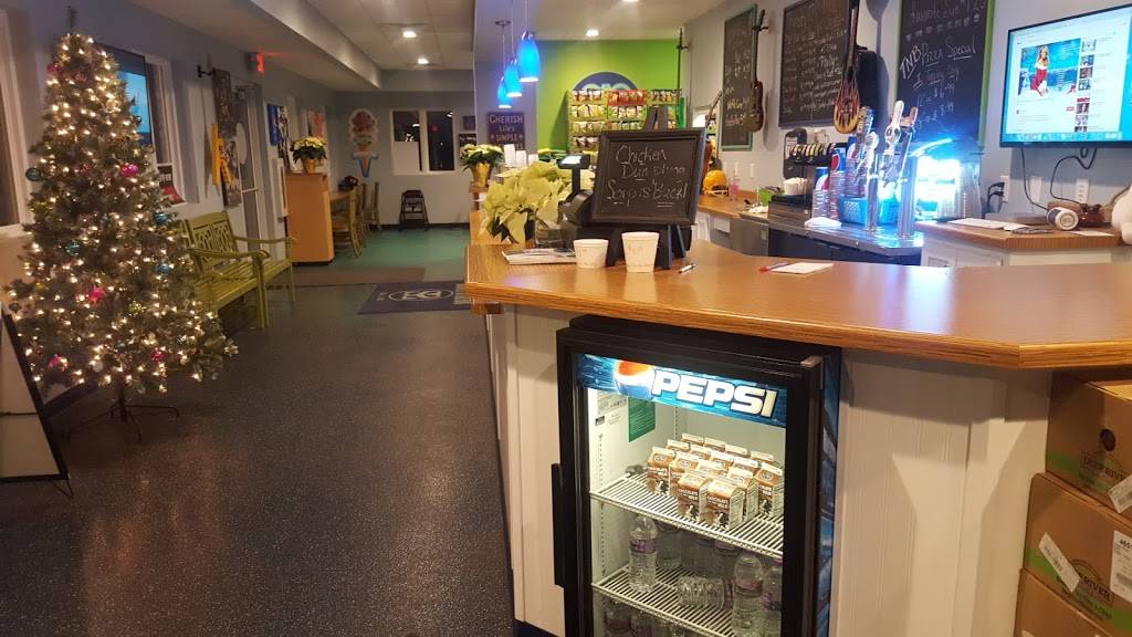 Scotts Subs | restaurant | 1325 Quarry Park Dr, De Pere, WI 54115, USA | 9206324297 OR +1 920-632-4297