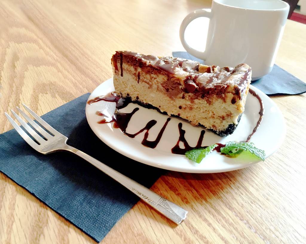 3/4 Café | restaurant | Traders Alley, Buckhannon, WV 26201, USA | 3044605928 OR +1 304-460-5928