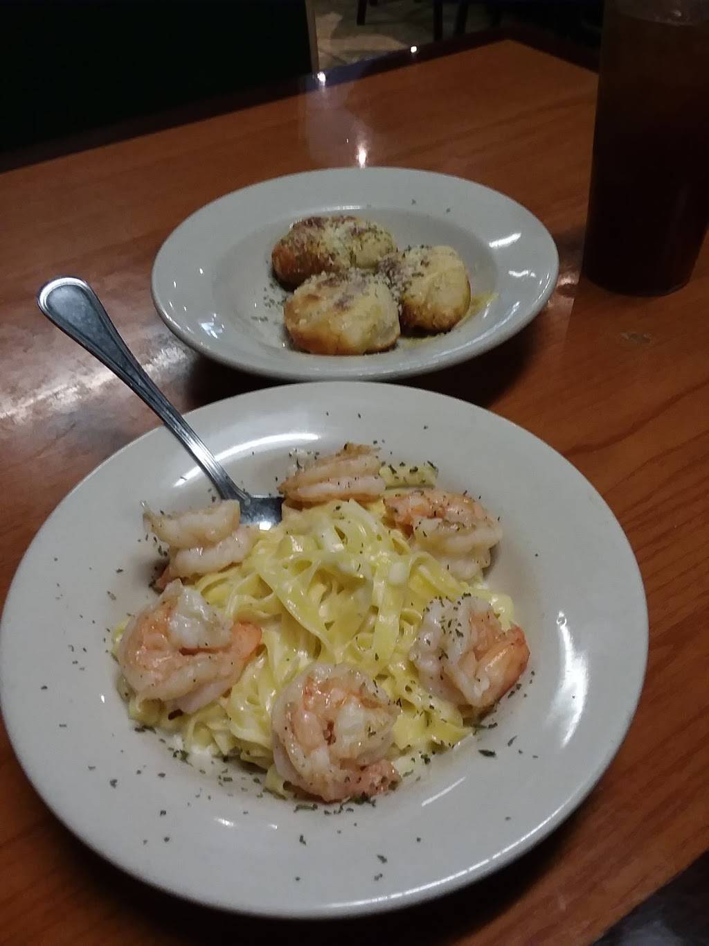 Pavarottis Pizza | restaurant | 8075 SW State Rd 200 #101, Ocala, FL 34481, USA | 3522919424 OR +1 352-291-9424