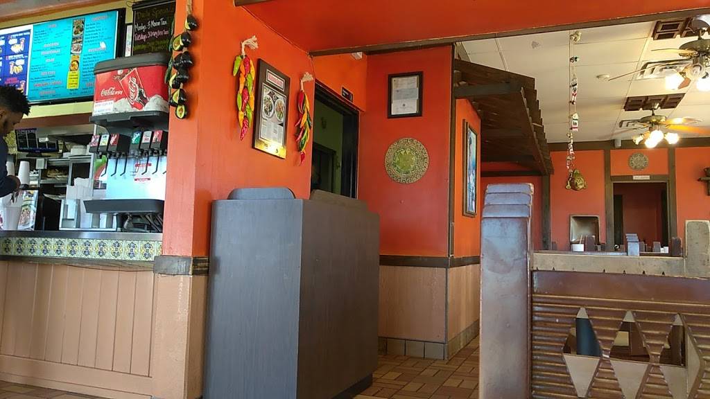 Taco Rico | restaurant | 3838 N Lincoln Blvd, Oklahoma City, OK 73105, USA | 4055211330 OR +1 405-521-1330