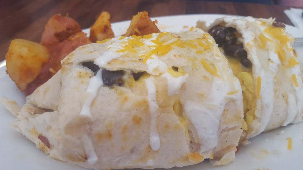 Partners @ the Cup | restaurant | 240 Westfield St, West Springfield, MA 01089, USA | 4133018440 OR +1 413-301-8440