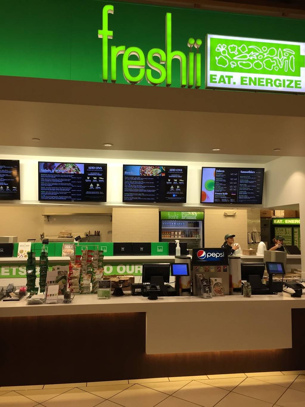 Freshii | restaurant | 5220 Fashion Outlets Way, Rosemont, IL 60018, USA | 8476789373 OR +1 847-678-9373