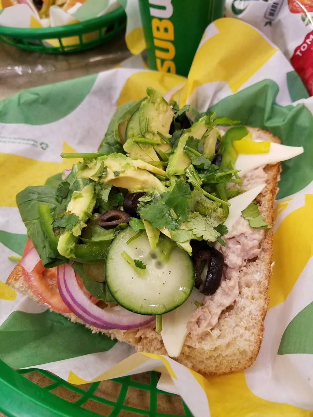 Subway Restaurants | restaurant | 289 S Atlantic Blvd, Los Angeles, CA 90022, USA | 3232648885 OR +1 323-264-8885